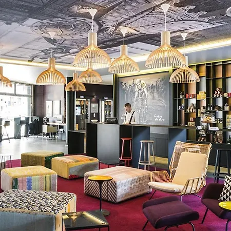 מלון Novotel Centre Gares 4*